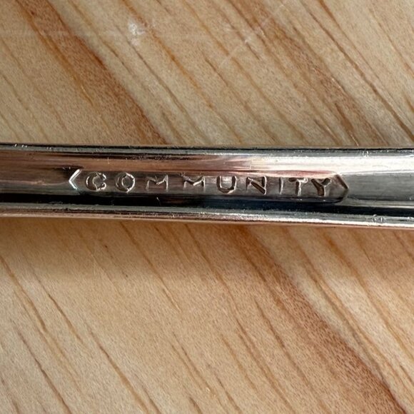 Oneida Community Silverplate Teaspoons Set Of 4 Floral Pattern 6-1/4" 1950s - Picture 4 of 8